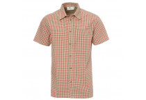Hemden und T-Shirts